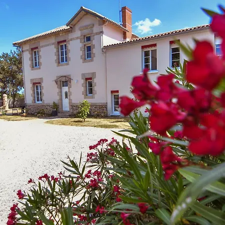 Bed & Breakfast Logis De La Clartiere 3*