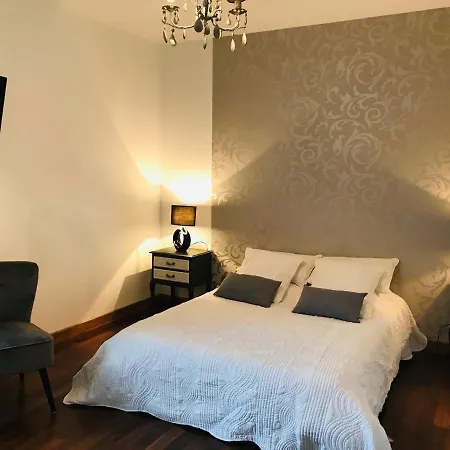 Logis De La Clartiere לינה וארוחת בוקר 3*