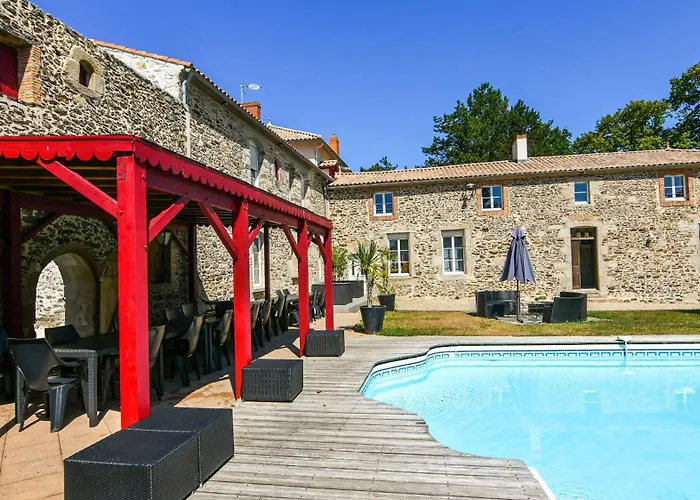 Logis De La Clartiere B&B